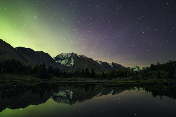 Aurora, northern lights over Baker Lake.