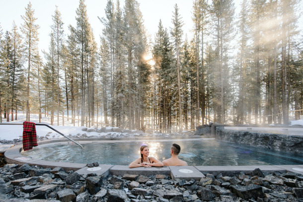 Couple enjoying the Kananaskis Nordic Spa thermal pools