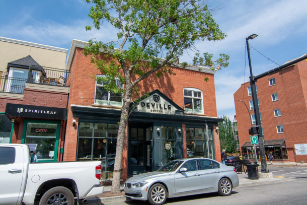 Deville's in Kensington