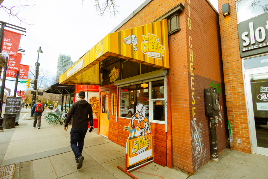 The big cheese poutinerie on the 17th Ave