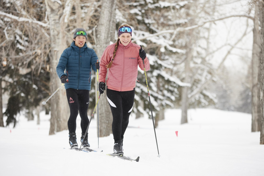 Cross Country Skiing at Shaganappi