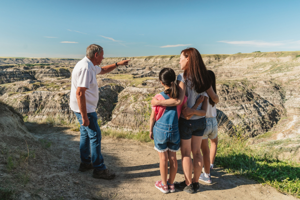 Family on a guided tour in the Badlands